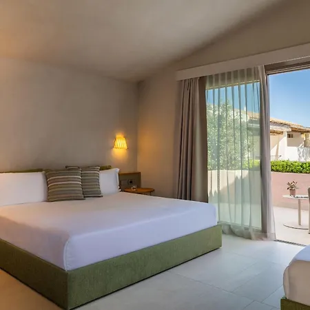 Hotel La Suera San Pantaleo