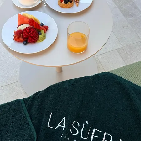 La Suera Hotel
