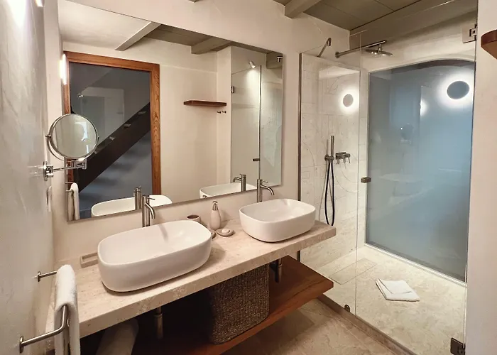 Hotel La Suera San Pantaleo