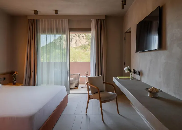 Hotel La Suera San Pantaleo